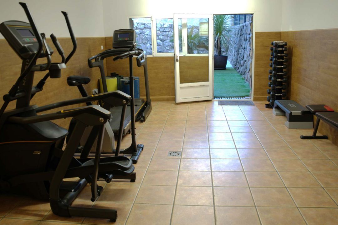 Gimnasio Centro terapias desintoxicación Arbor