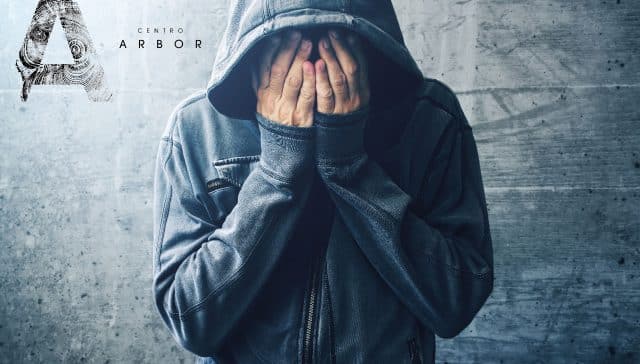 Mejor centro de desintoxicación en España, tratamiento de adicciones en entorno profesional y humano